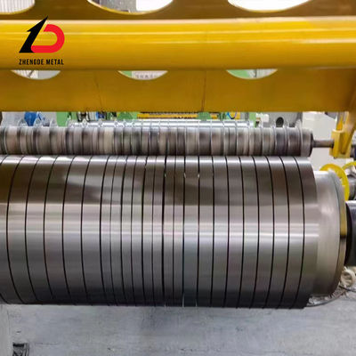 Zinc revêtement de l'acier au carbone bandes en acier gi laminé à froid bandes Dx51d