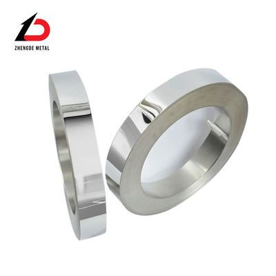 Coil en acier inoxydable laminé à froid 304 201 rouleau miroir Poids 0,5 t-25 t