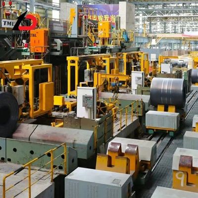 ASTM A36 bobine de toiture métallique 1000 mm 1500 mm largeur laminée à chaud pour la construction
