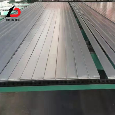 ASTM A29 A36 C20 C45 1008 42CrMo 4140 1045 St37 Ss400 S45c S20c S235jr 1020 Barre de fer plat laminée à chaud / tirée à froid en acier au carbone doux
