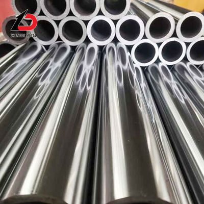 Pipe en acier inoxydable ASTM A270 A554 SS304 316L 316 310S 440 1.4301 321 904L 201 Pipe carrée