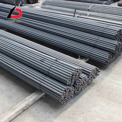 Ancrage auto-perçage en acier à filetage complet de haute qualité Ancrage creux / barre creuse / tiges d'ancrage pour l'industrie minière
