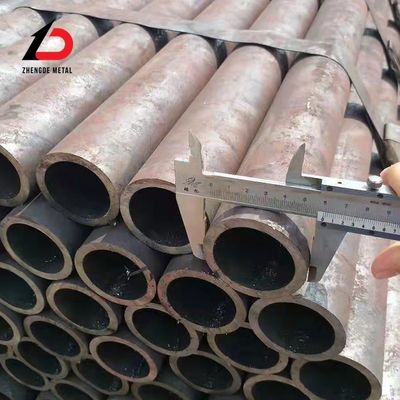 Chine Matériau de construction A53 Q235 Q345 Q195 enroulé à chaud, nu, huilé en carbone, en acier galvanisé