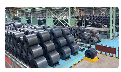 Coil métallique recuit A36 Ss400 S235jr Noir Épaisseur 5 mm 3