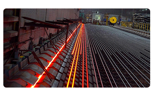 Barres d'acier renforcé laminées à chaud HRB400 HRB500 barres de fer déformées de 20 mm 2